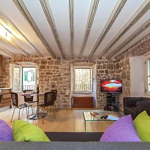 https://luxury-san-giovanni-apartments.splithotels.org